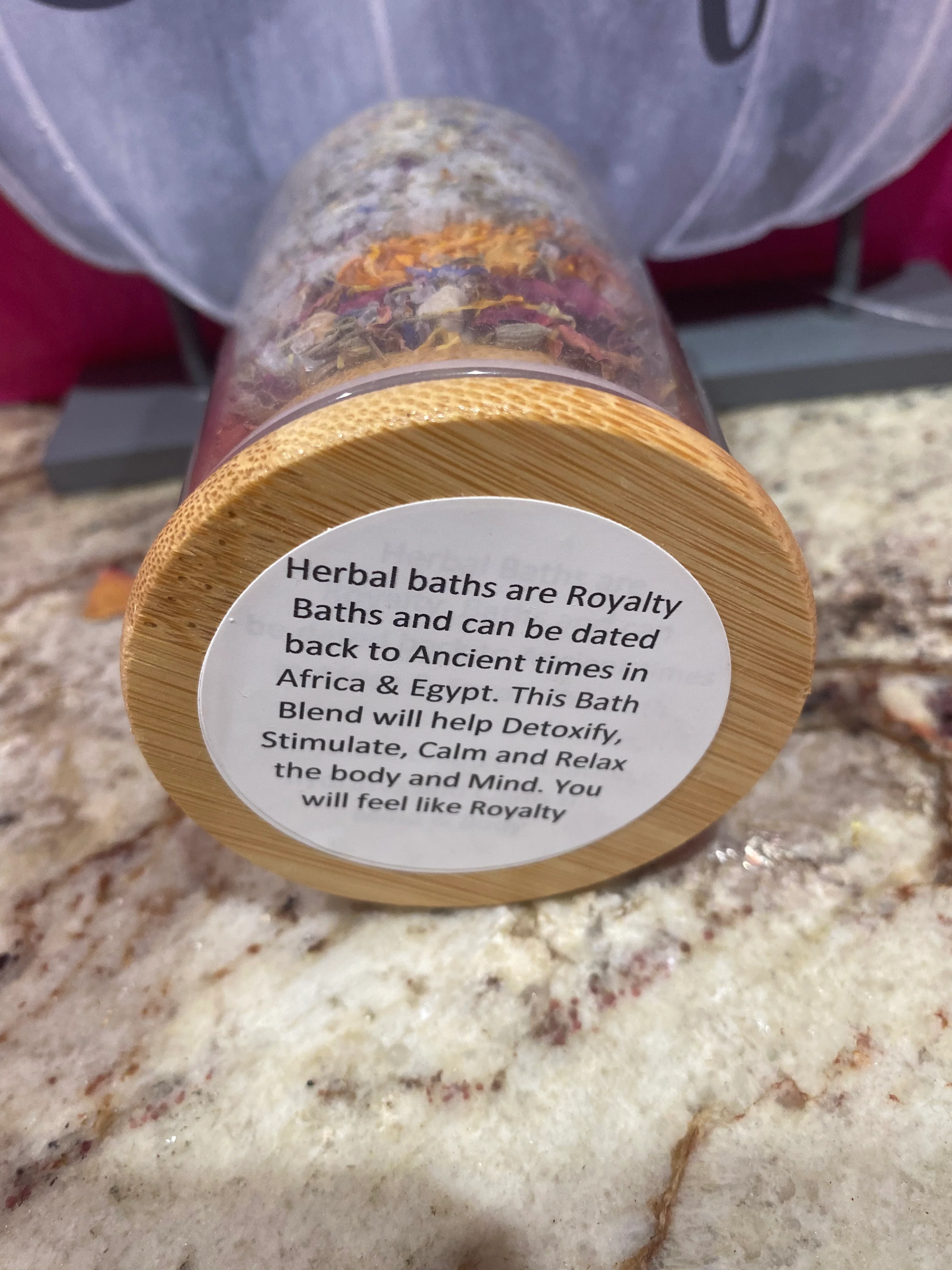 Luxury Powder & Royalty Flower Detox Bath Soak - Image 2